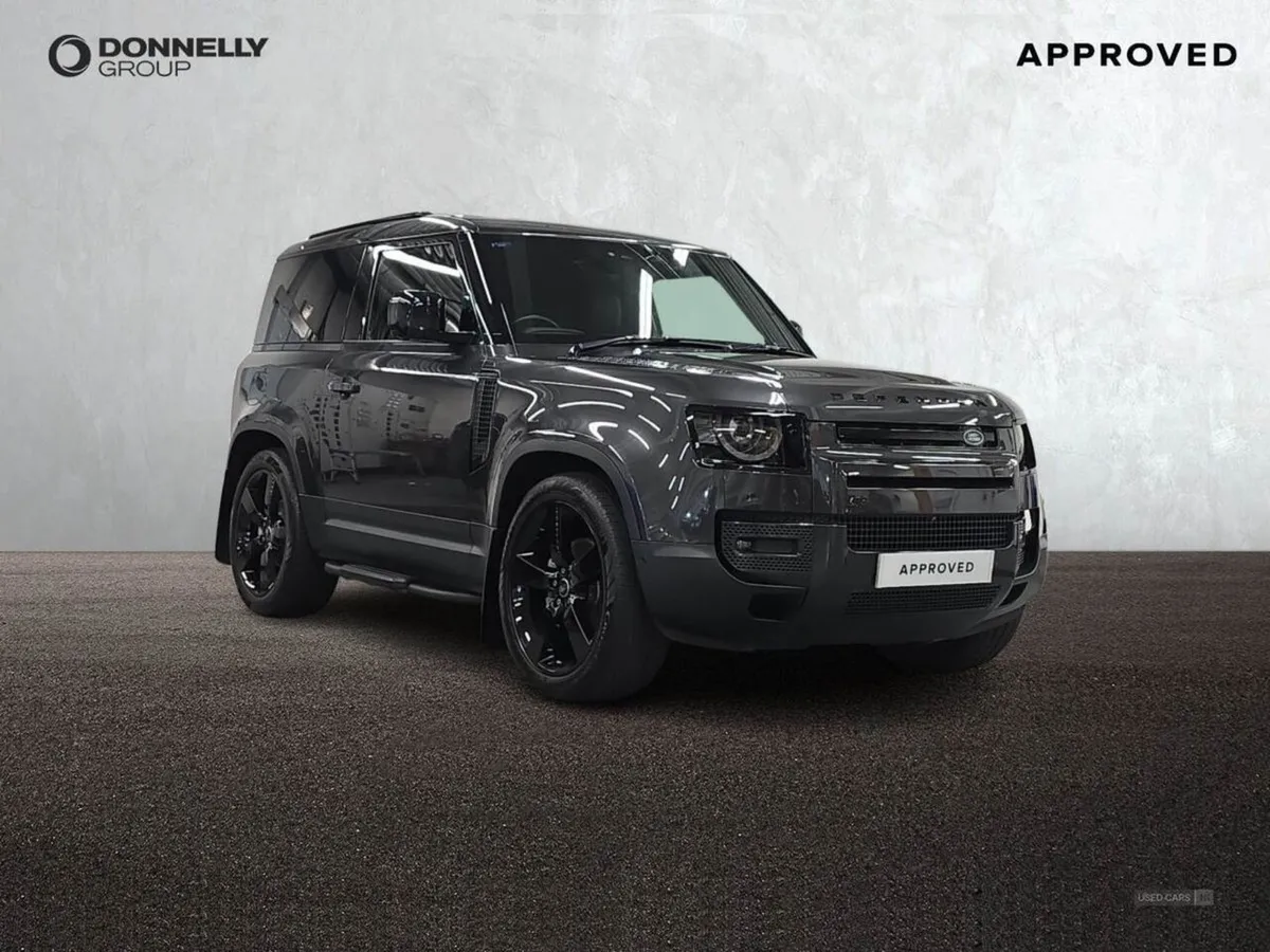 Land Rover Defender 3.0 D250 Hard Top SE Auto - Image 1