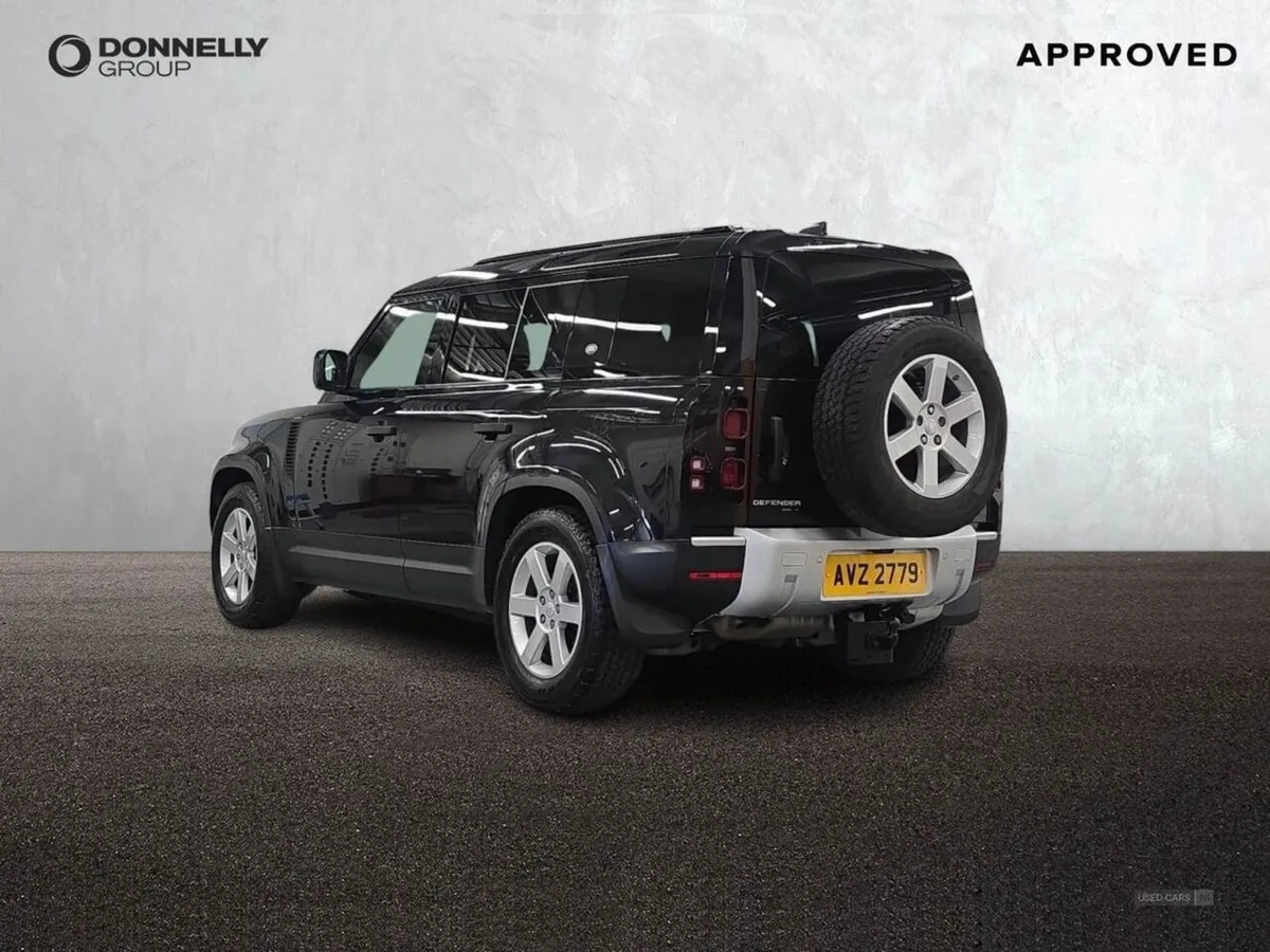 Land Rover Defender 3.0 D250 SE 110 5dr Auto - Image 2