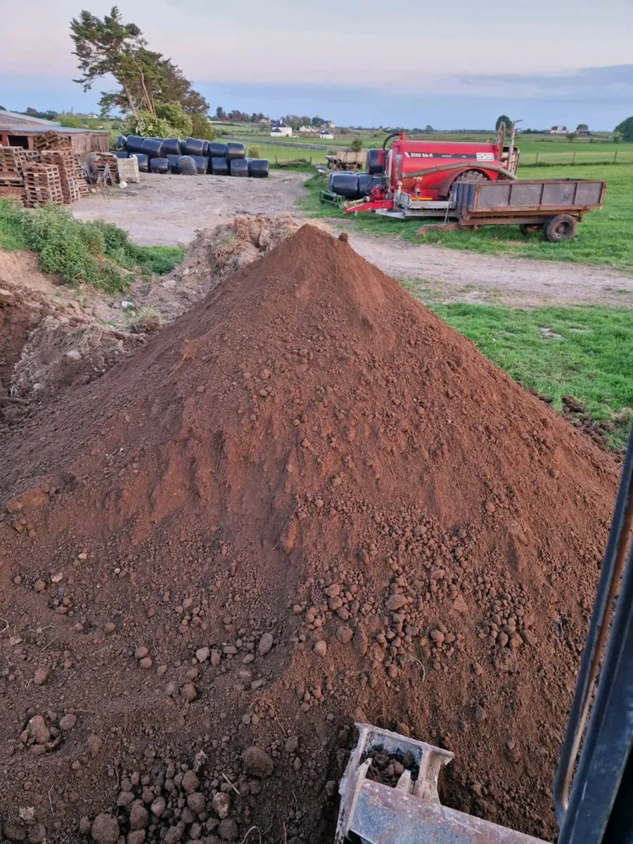 Large Quantity Topsoil - Image 1