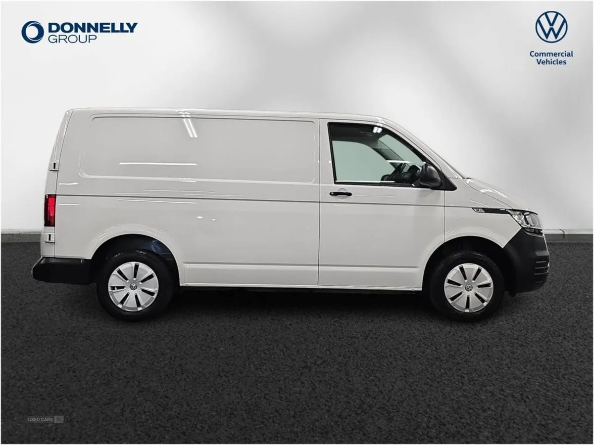 Volkswagen Transporter 2.0 TDI 110 Startline Van - Image 4