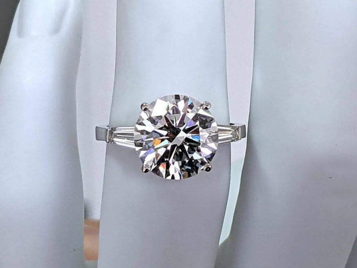 Ring - 18 kt. White gold, 5.55ct. Lab Diamond - Image 3