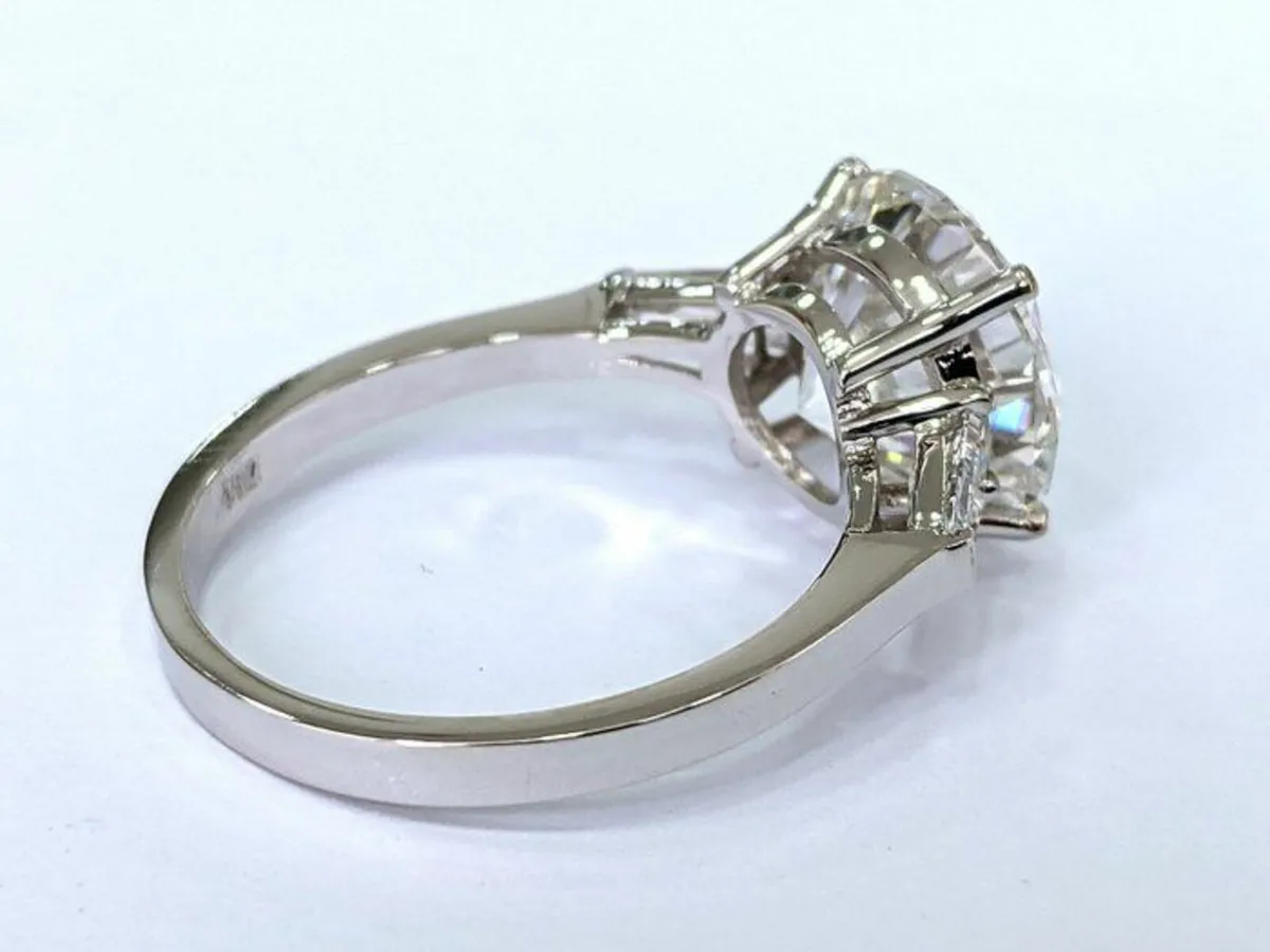 Ring - 18 kt. White gold, 5.55ct. Lab Diamond - Image 4