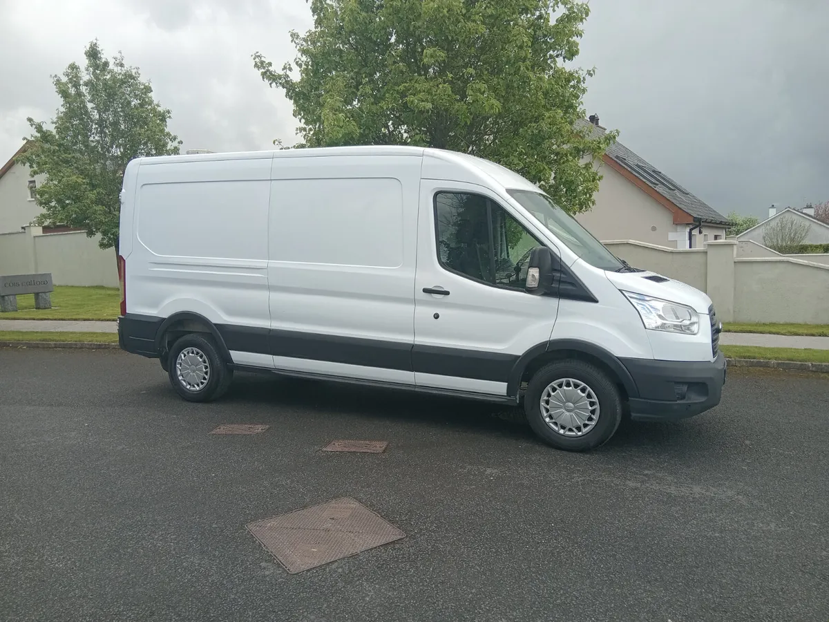 Ford Transit 2016 - Image 2