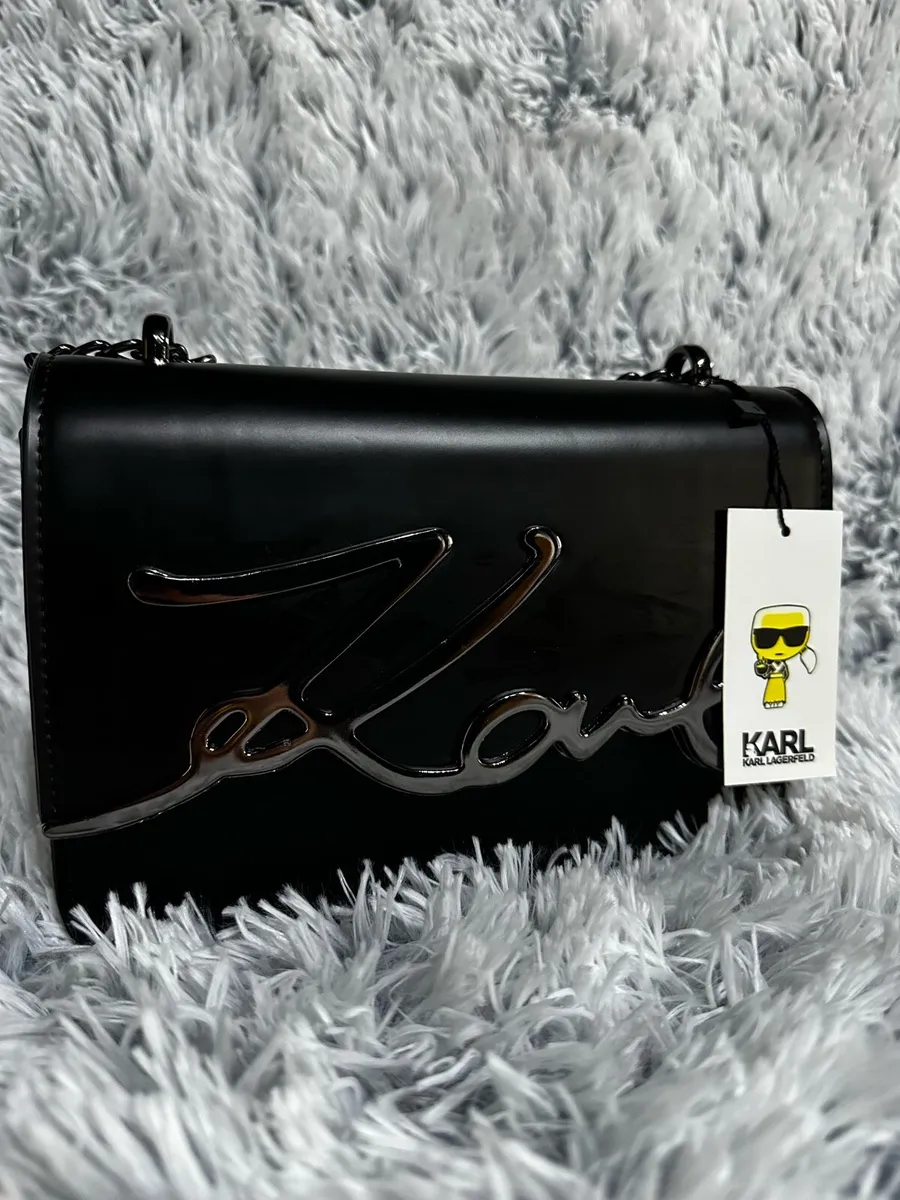 Woman’s handbag - Image 1