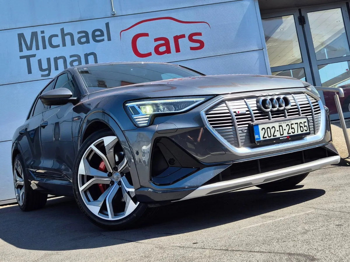 2020 Audi e-tron 50 Quattro S LINE Black Ed Style - Image 4