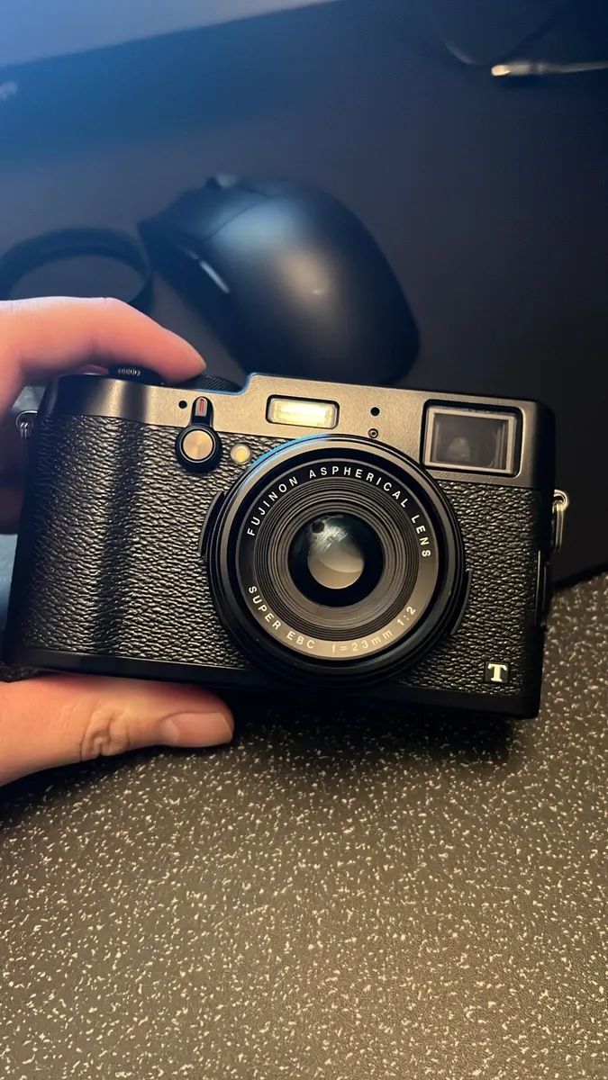 Fujifilm X100T black edition - Image 1