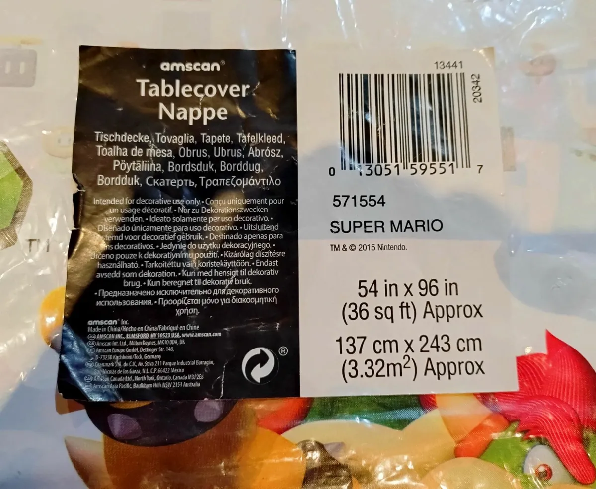 SUPER MARIO PLASTIC TABLE CLOTH (NEW). - Image 3