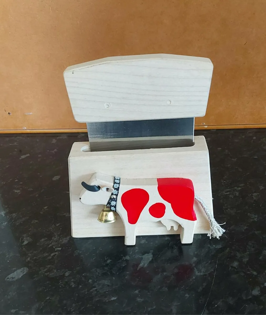 Lovely Swiss cheese slicer - Image 1