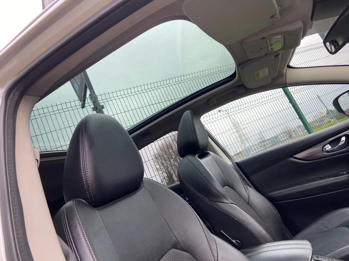 2018 (182) NISSAN QASHQAI 1.6 DSL N-CONNECTA - Image 3