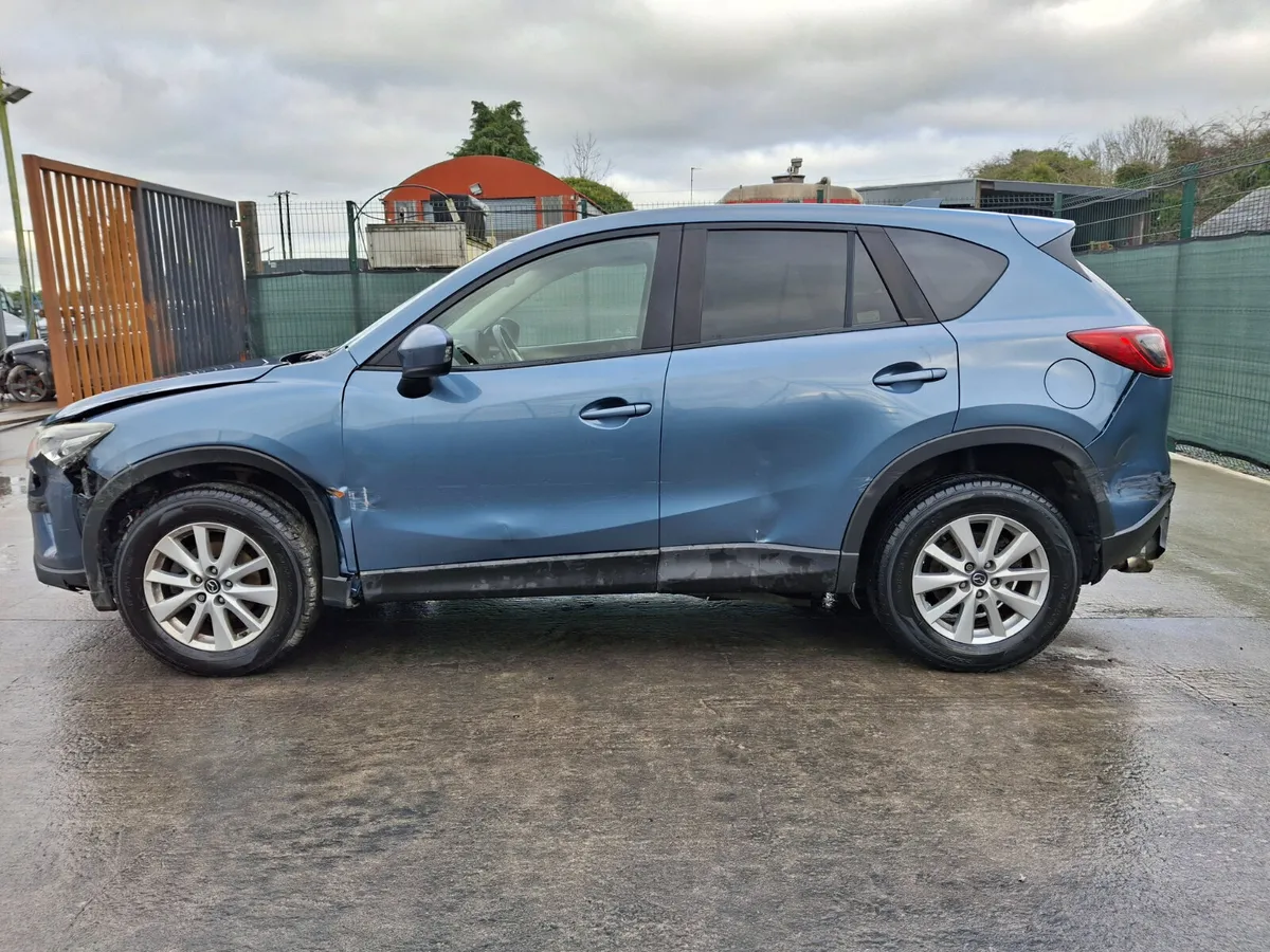 142 Mazda CX5  2.2 Diesel - Image 3