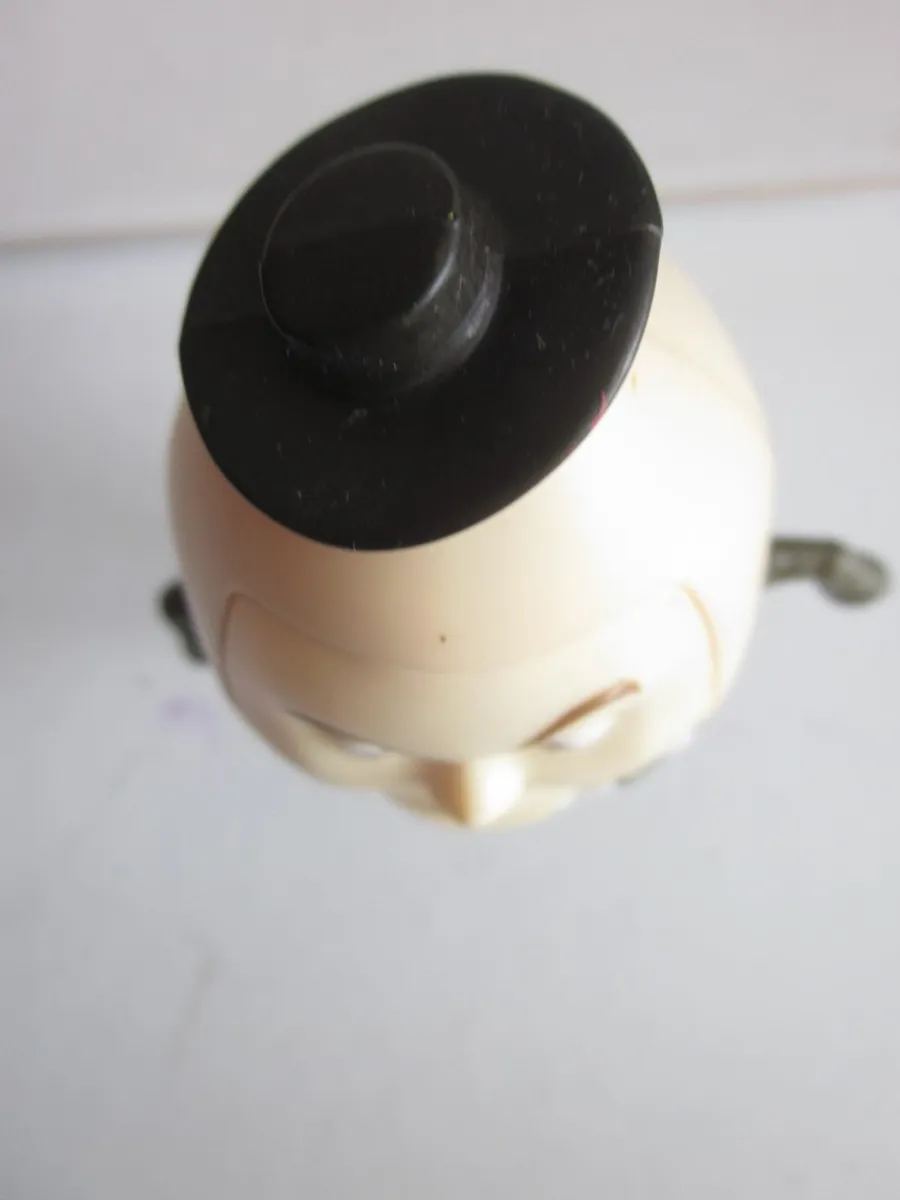 Mc Donald's Happy Meal Toys Humpty Dumpty Egg 2011 - Image 2