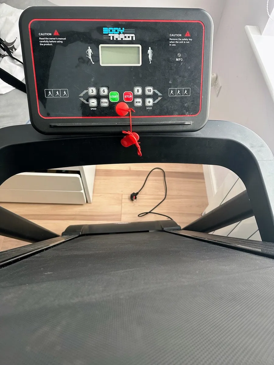 Treadmill - Image 2
