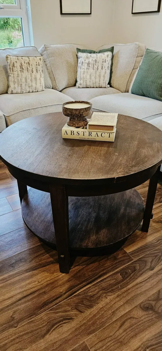 Wooden table - Image 1