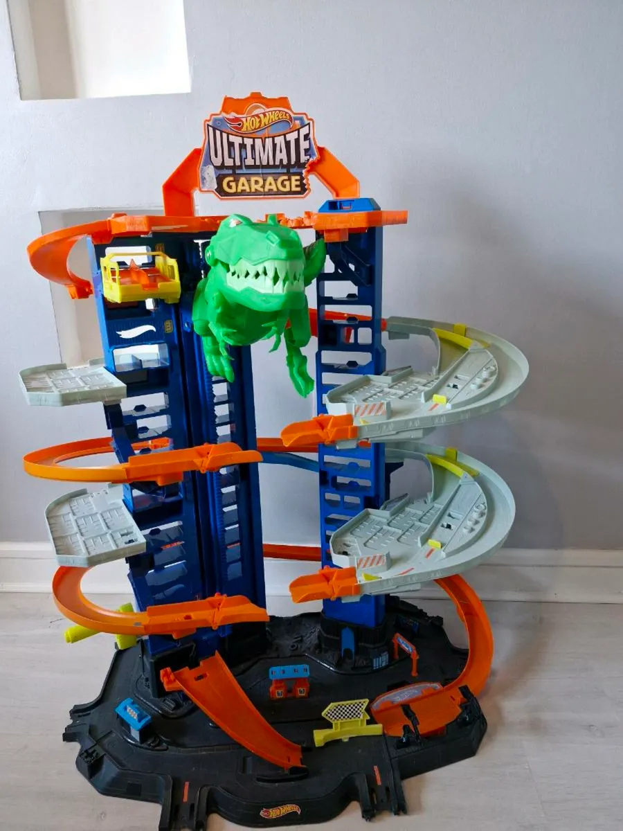 Hot Wheels Ultimate Garage Dublin 14 area - Image 1