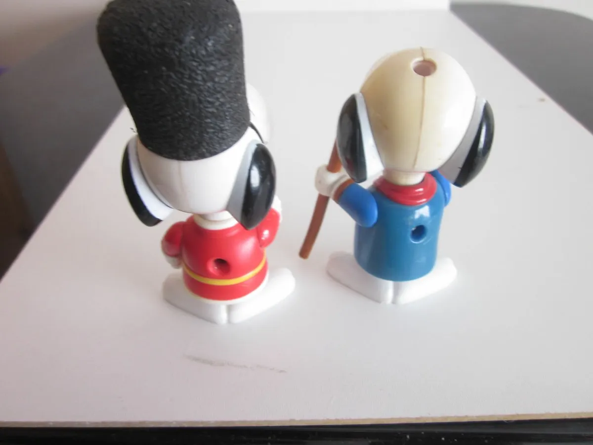 Mc Donald's Happy Meal Toys Snoopy Toy World Tour - Image 3