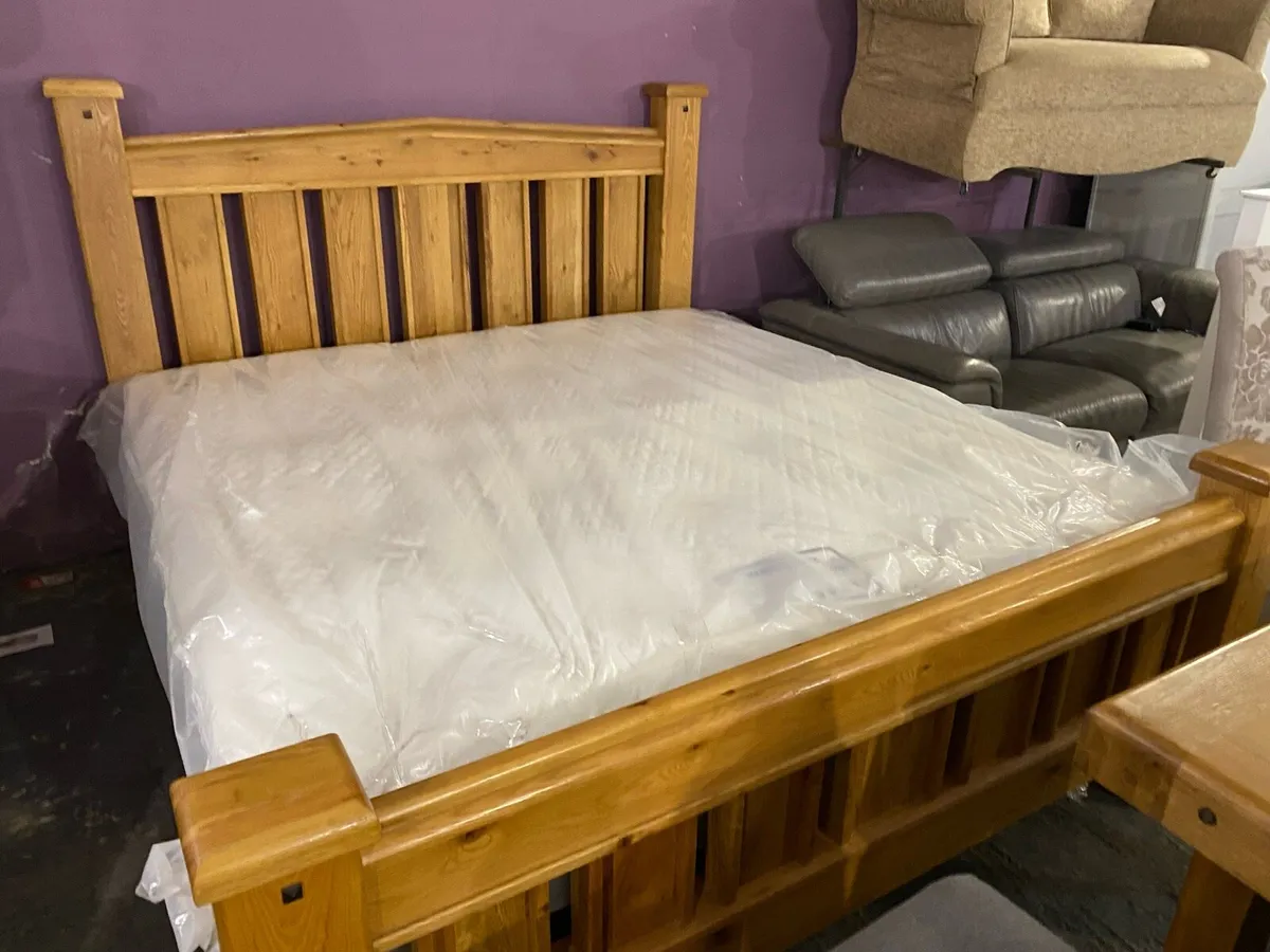 New solid oak super kingsize bed and mattress - Image 3