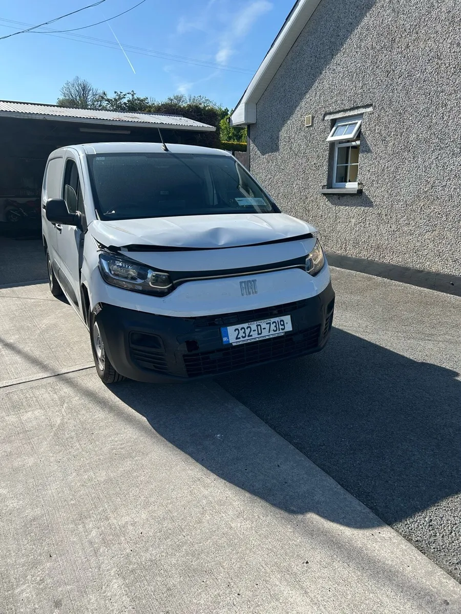 232 Fiat Doblo, - Image 2