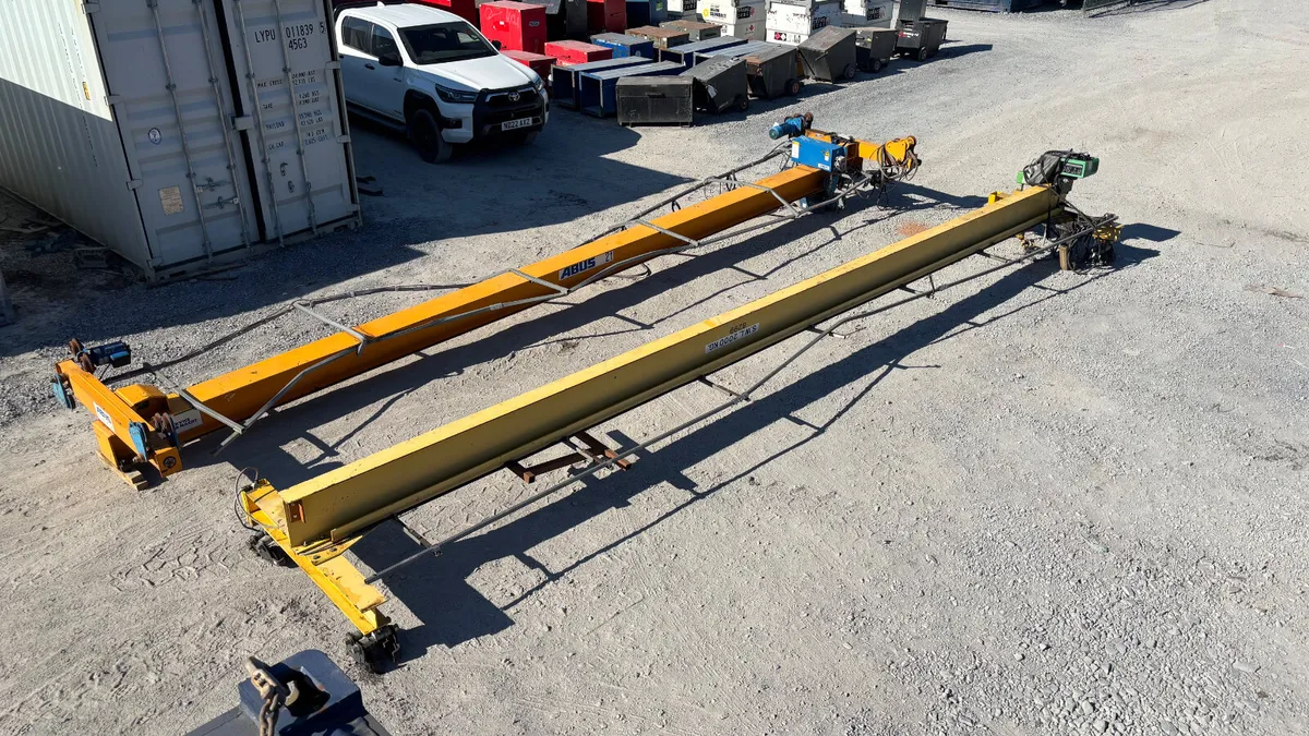 2 Ton Gantry Cranes - Image 2