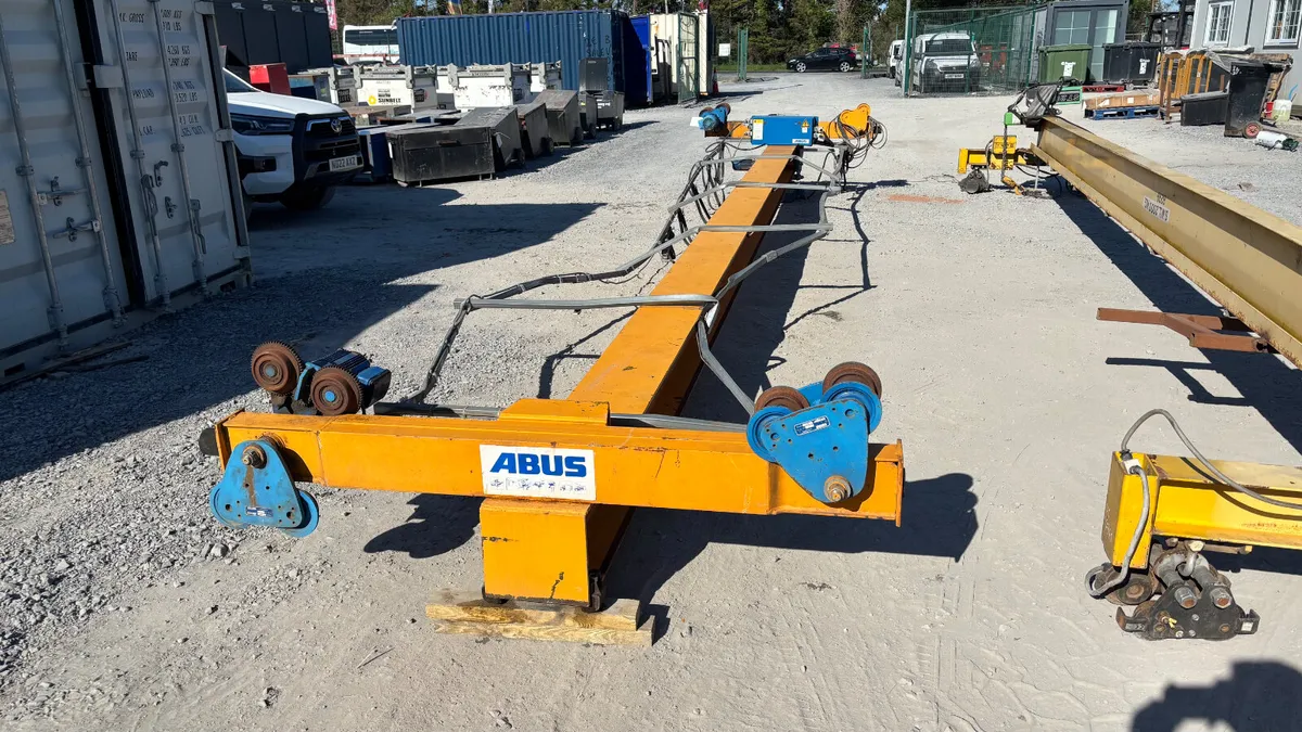 2 Ton Gantry Cranes - Image 4