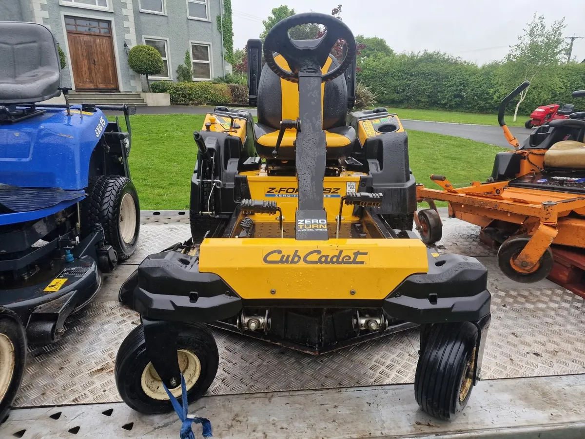 Cub Cadet zero turn ride on mower lawnmower - Image 4