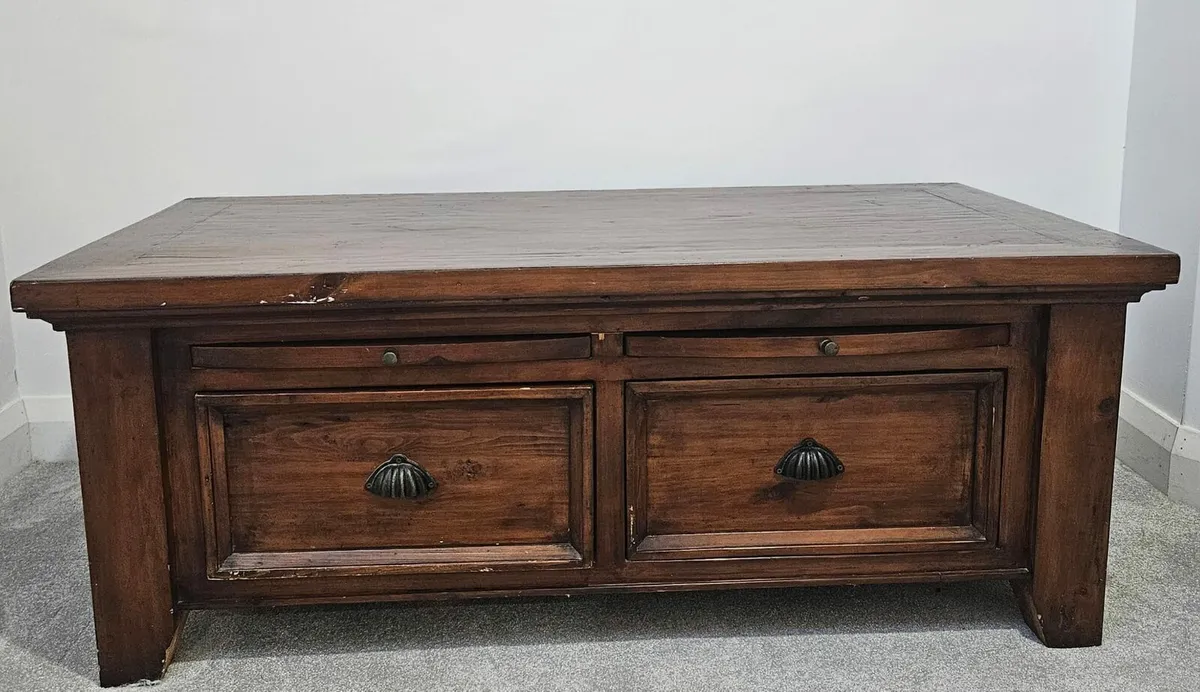 Wooden table - Image 3
