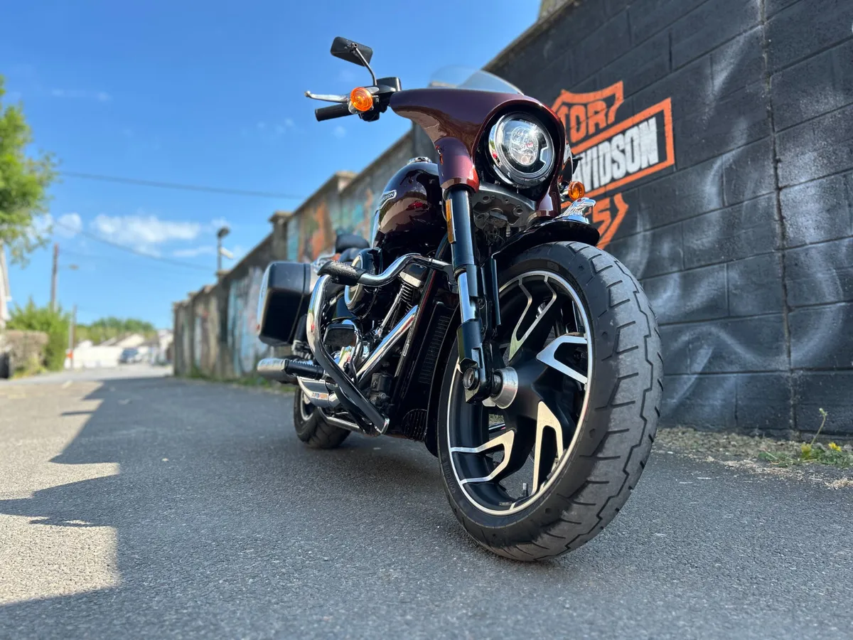 2019 HARLEY-DAVIDSON Sport Glide - Image 4