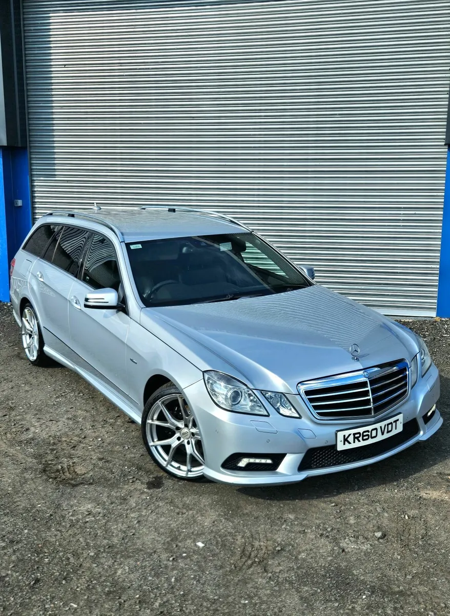 Mercedes Benz E Class Estate 7 seater E350 AMG - Image 2