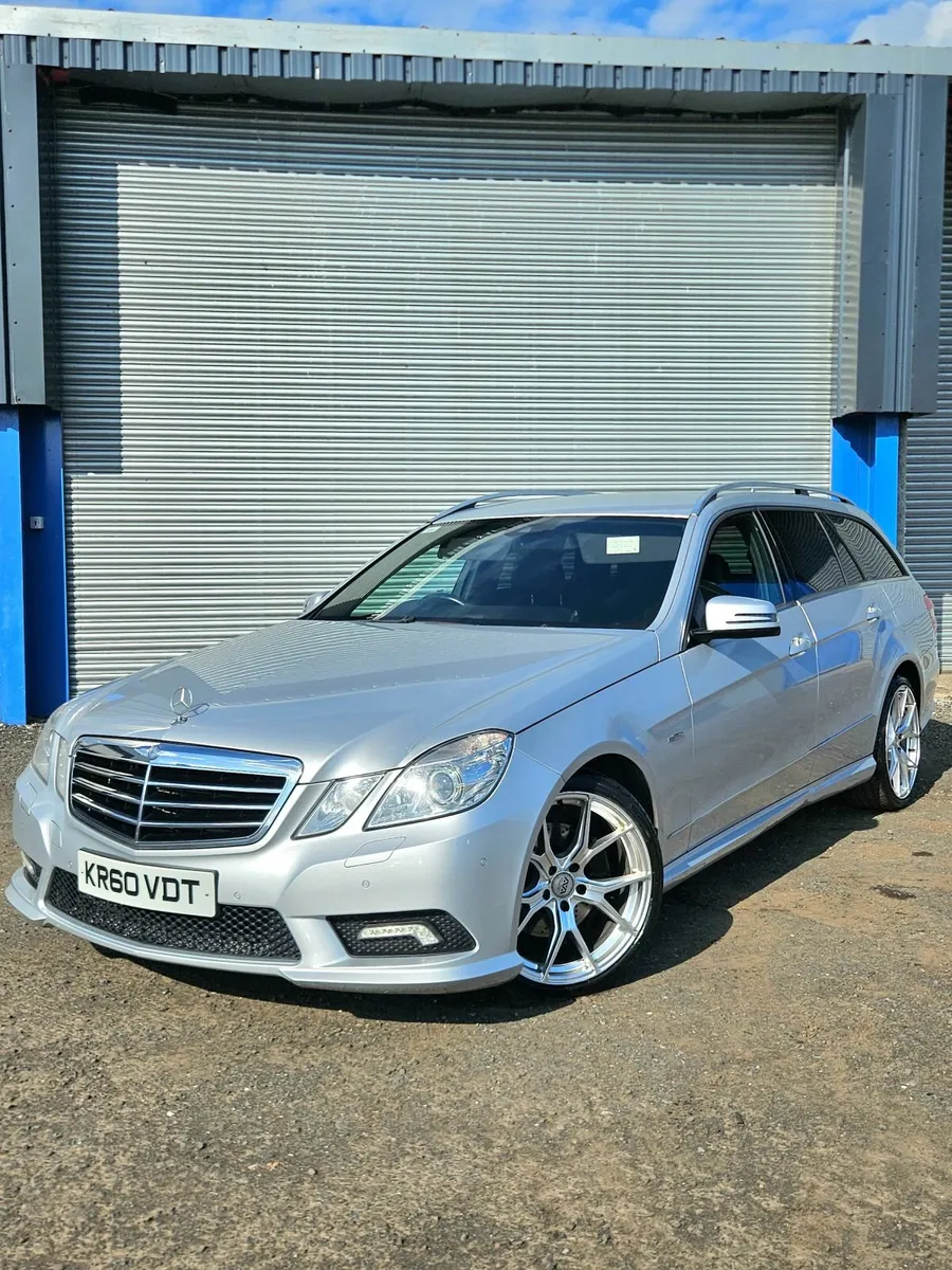 Mercedes Benz E Class Estate 7 seater E350 AMG - Image 3