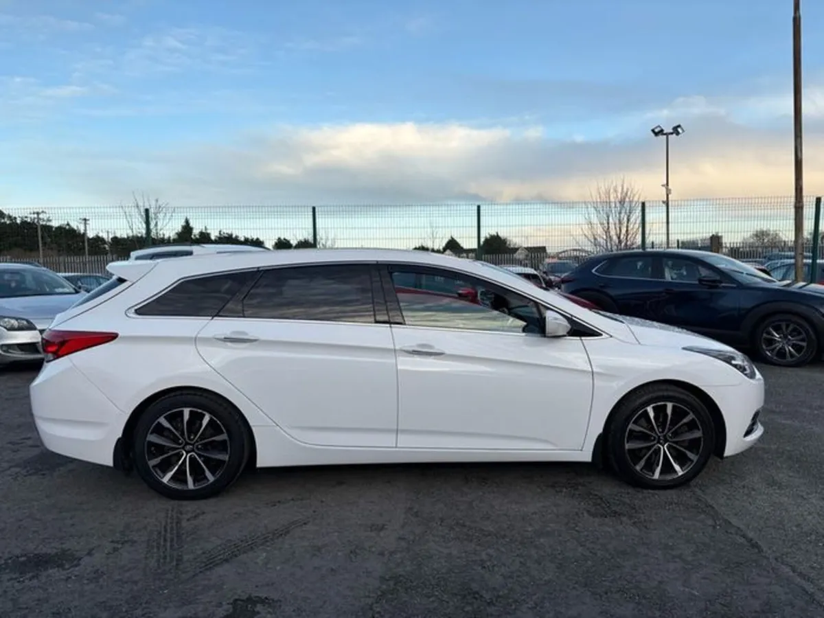 2016 Hyundai I40 Executive 1.7L Diesel Estate NCT - Image 2
