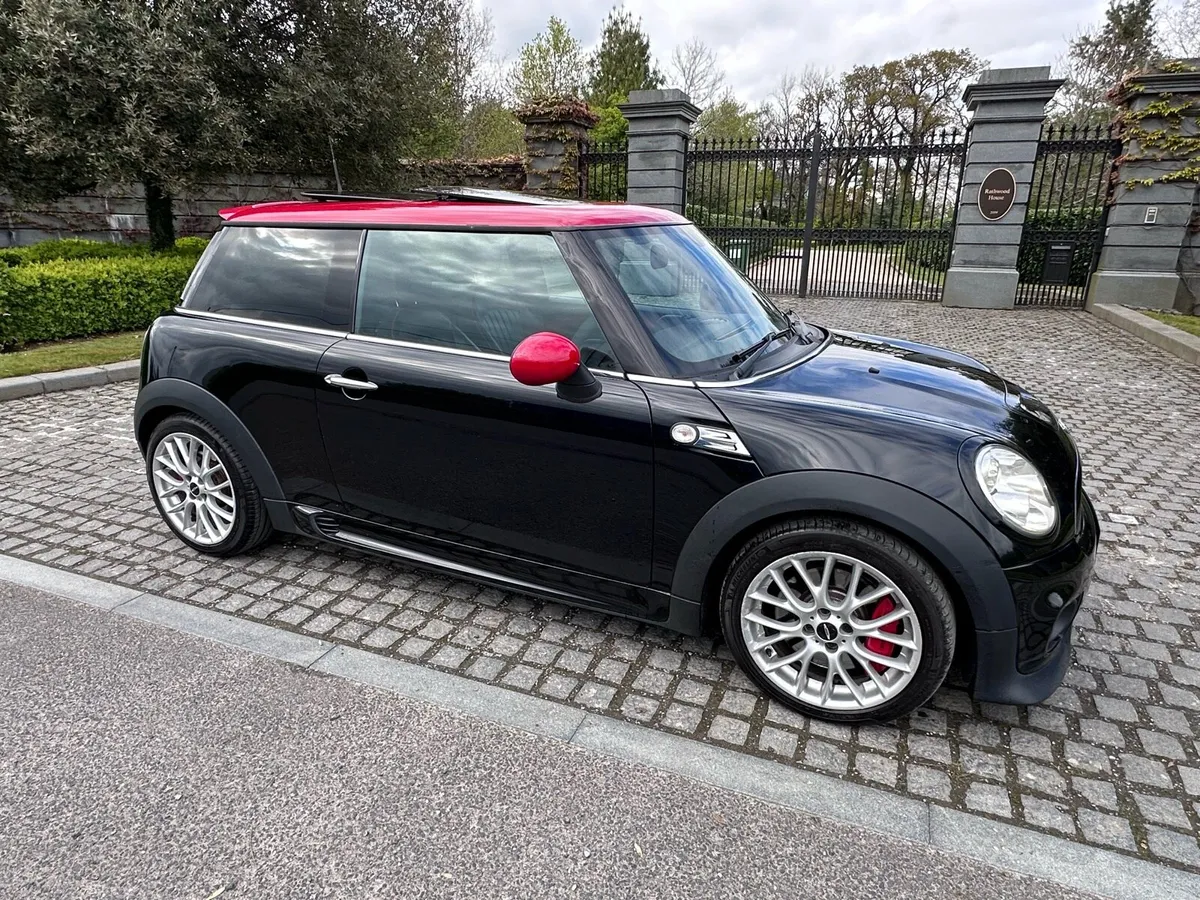 Mini John cooper works - Image 1