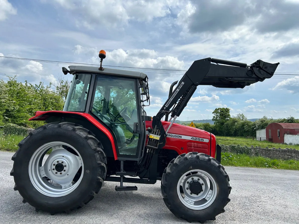 2000 Massey Ferguson 4255 with Loader - Image 3