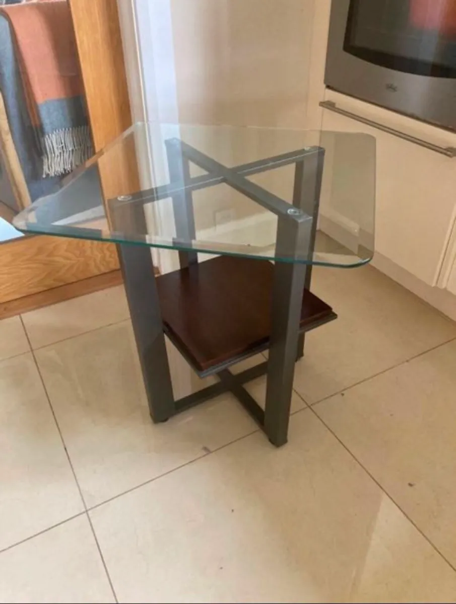 Side tables - Image 1