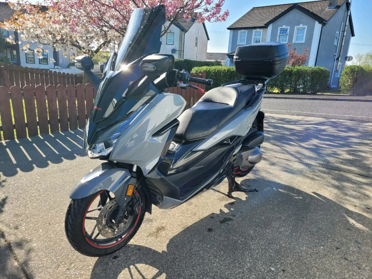 2020 Honda forza 300 limited edition - Image 3