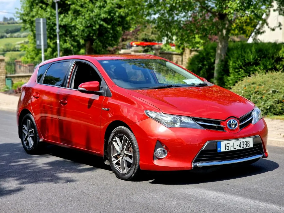 TOYOTA AURIS HYBRID AUTO NEW NCT€6850€ - Image 2