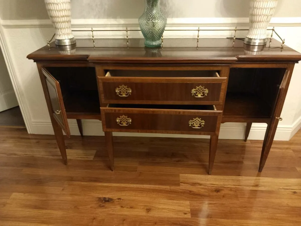 Stunning Sideboard  PRICE DROP - Image 2
