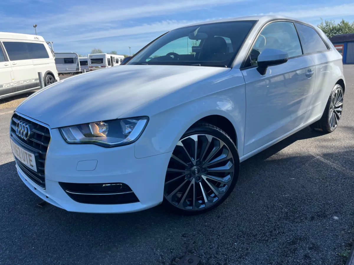 2013 AUDI A3 1.6 TDI SE 105 BHP MINT CAR - Image 2
