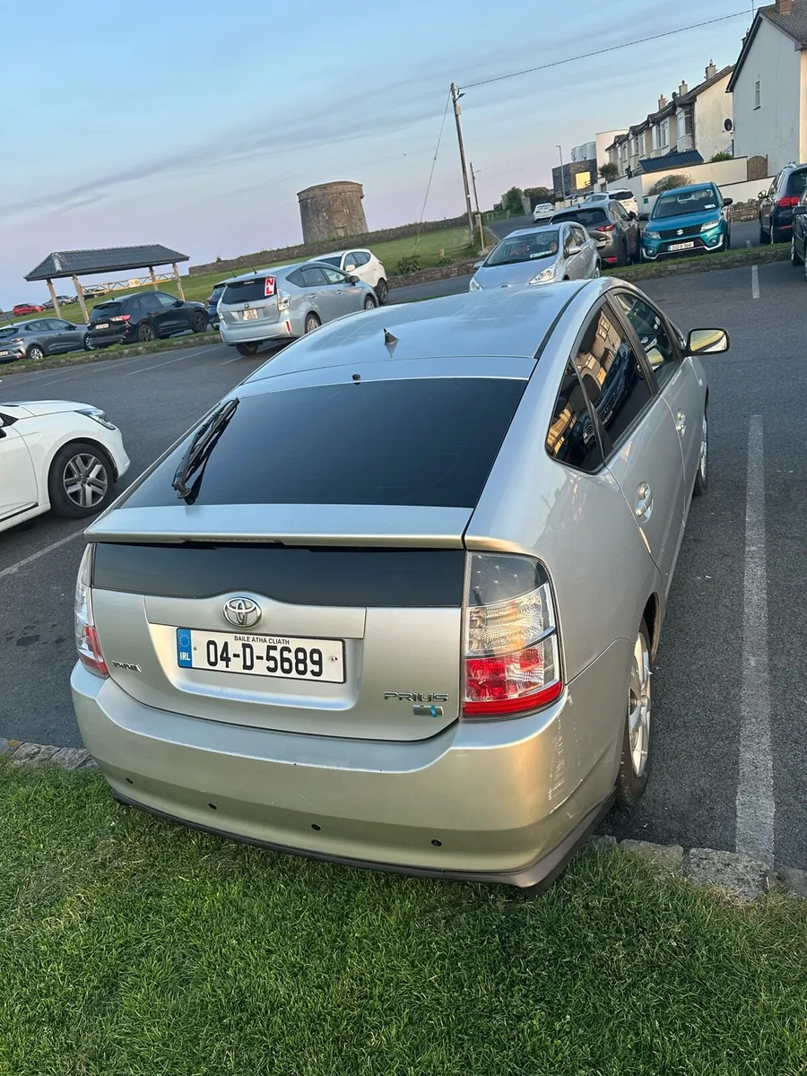 Toyota Prius - Image 1