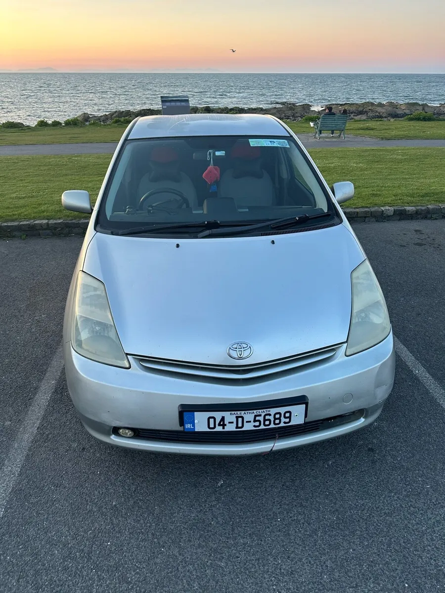 Toyota Prius - Image 3