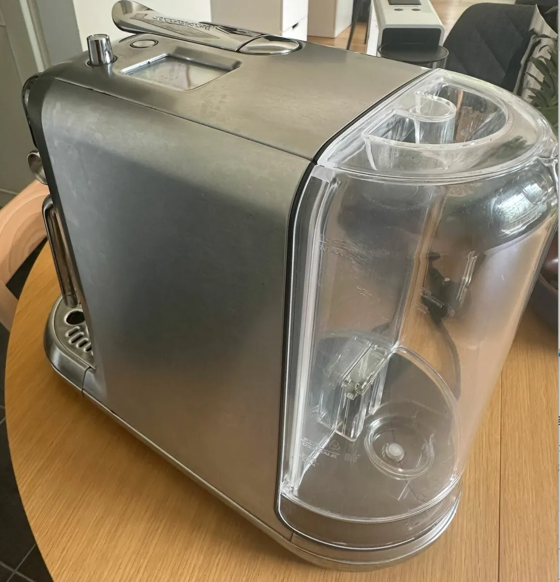 Coffee machine Nespresso - Image 3