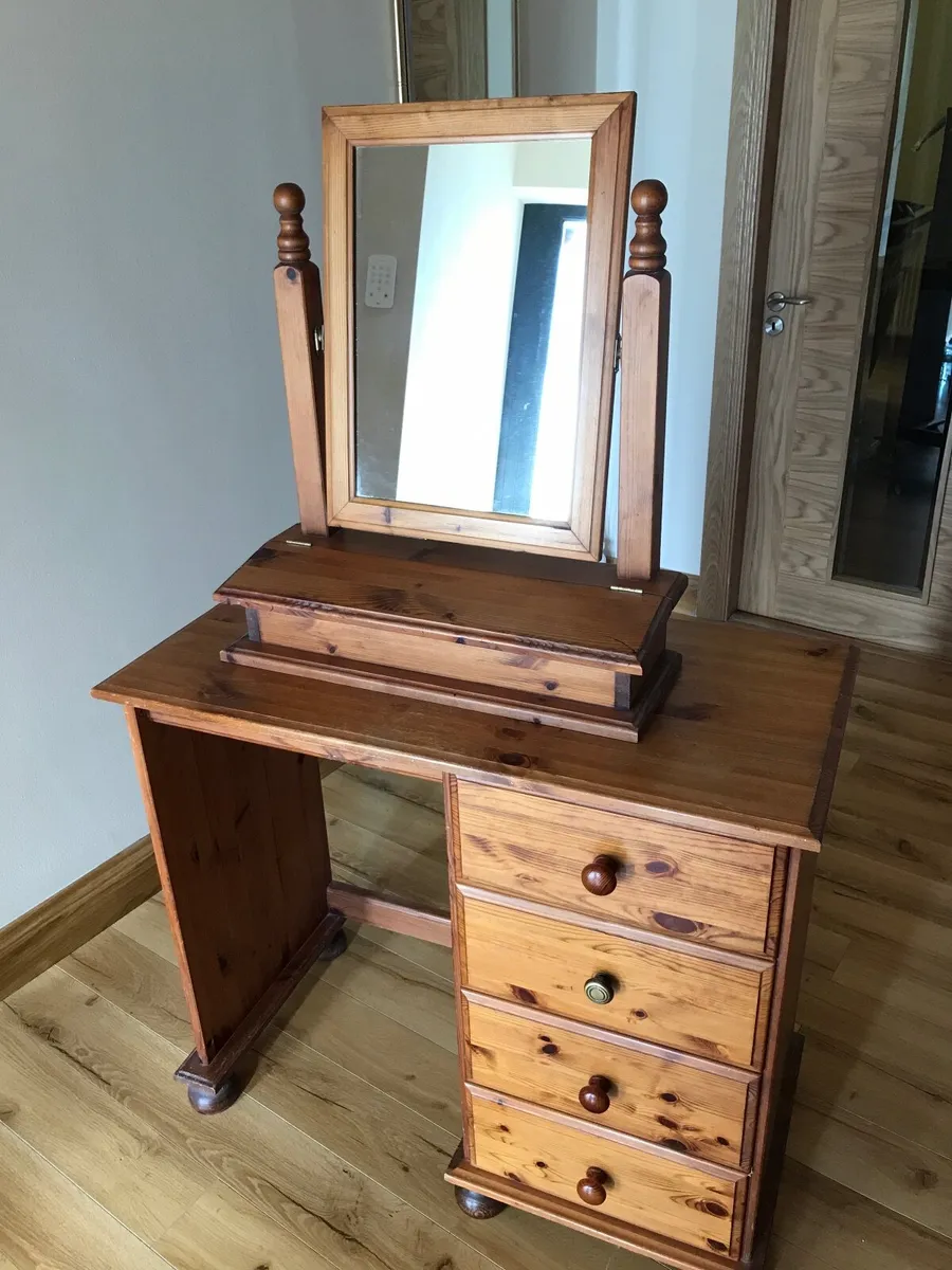 2 Dressing tables, one  with one vanity mirror - Image 1