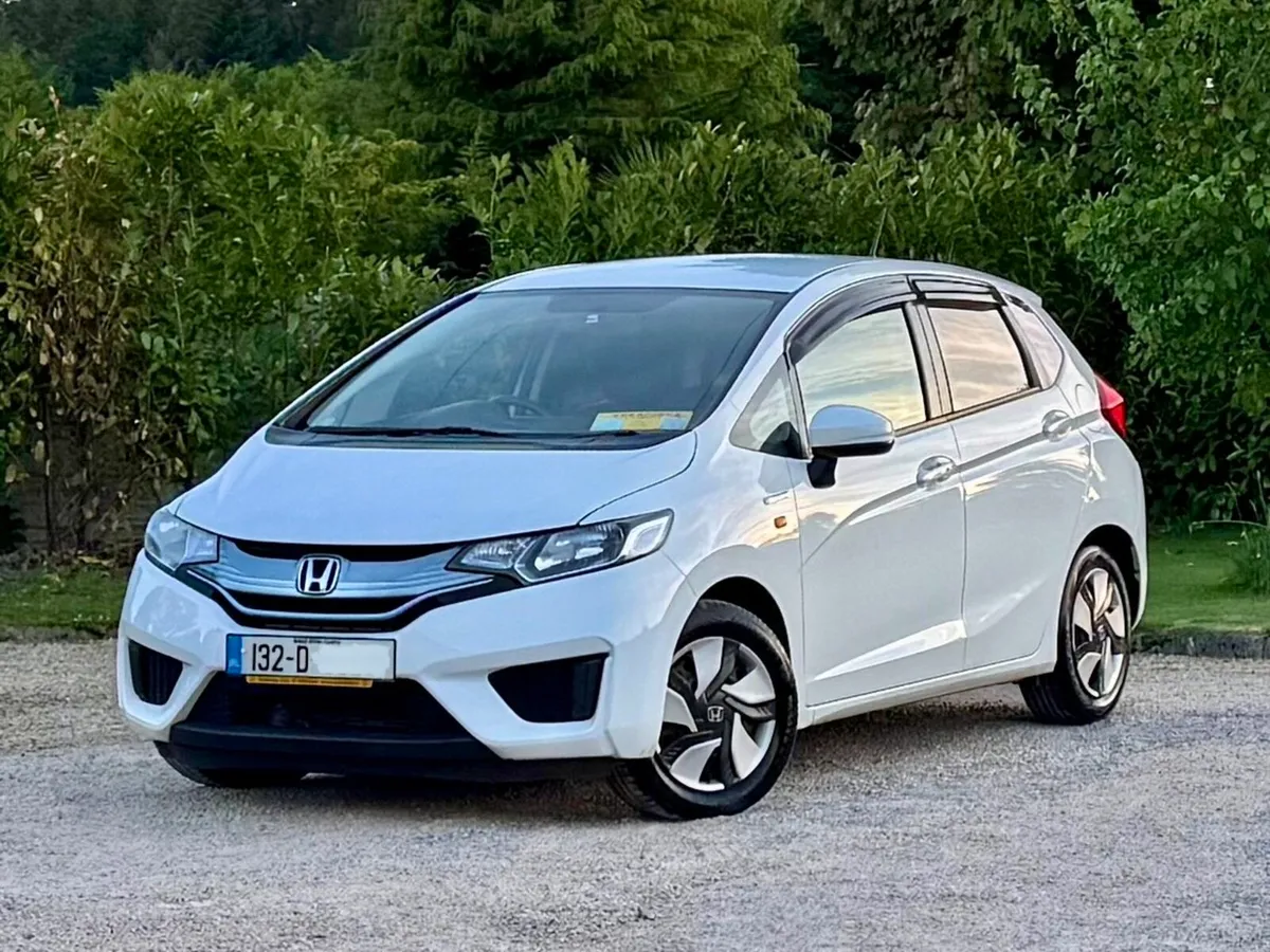 ✅€5795✅ 2013 Honda Fit Automatic 1.3 Hybrid - Image 4