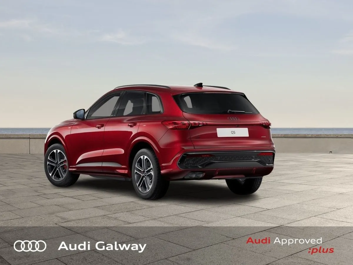 Audi Q5 50 Tfsi e S-line New Model - Image 3