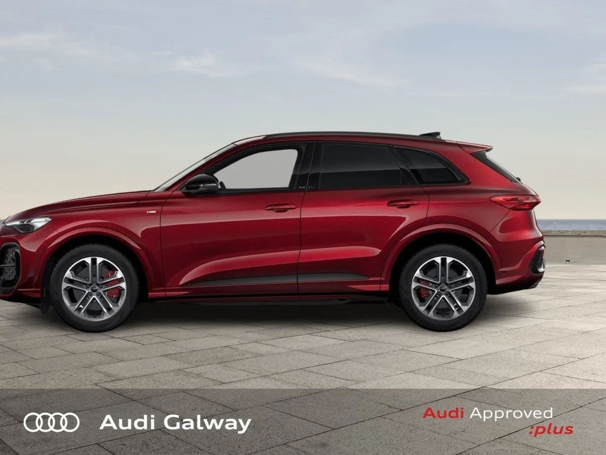Audi Q5 50 Tfsi e S-line New Model - Image 4