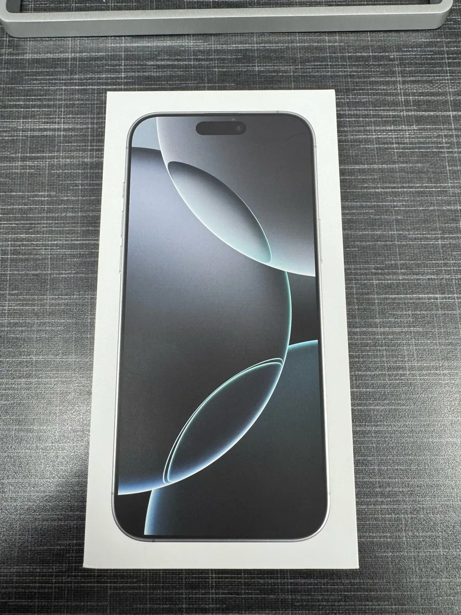 iPhone 16 Pro Max (256gb). 1 year warranty - Image 1