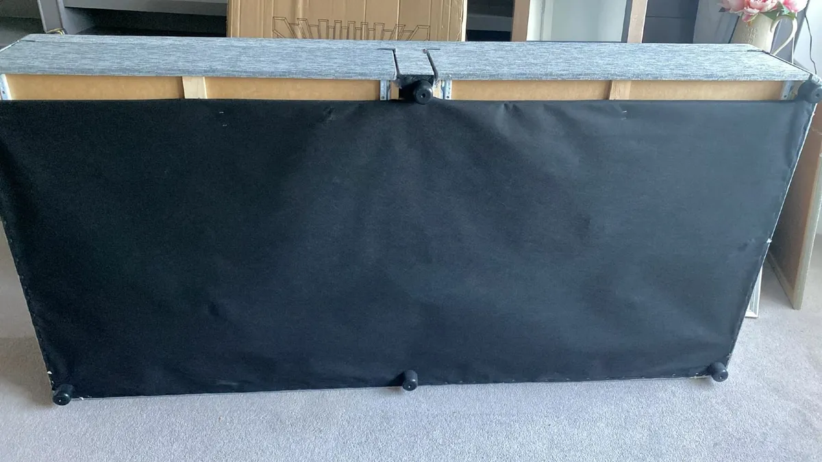 Single bed with 2 drawers and headboard - Image 1