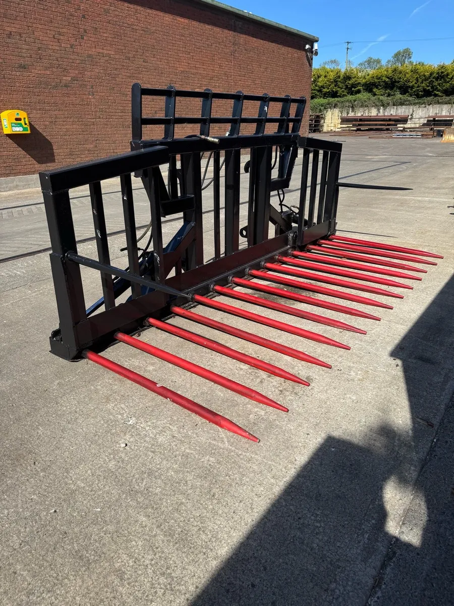 12ft Folding Silage Fork - Image 2
