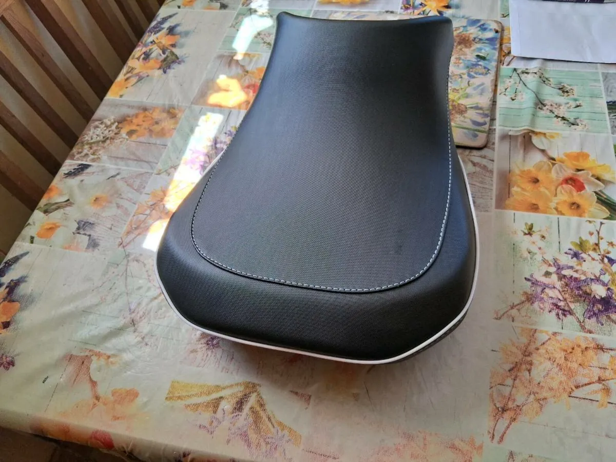 Low seat for 151 bmw gs 1200 - Image 2