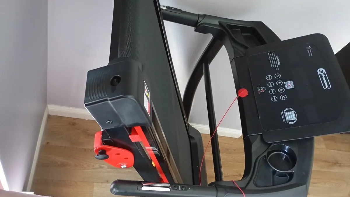Treadmill - Image 1