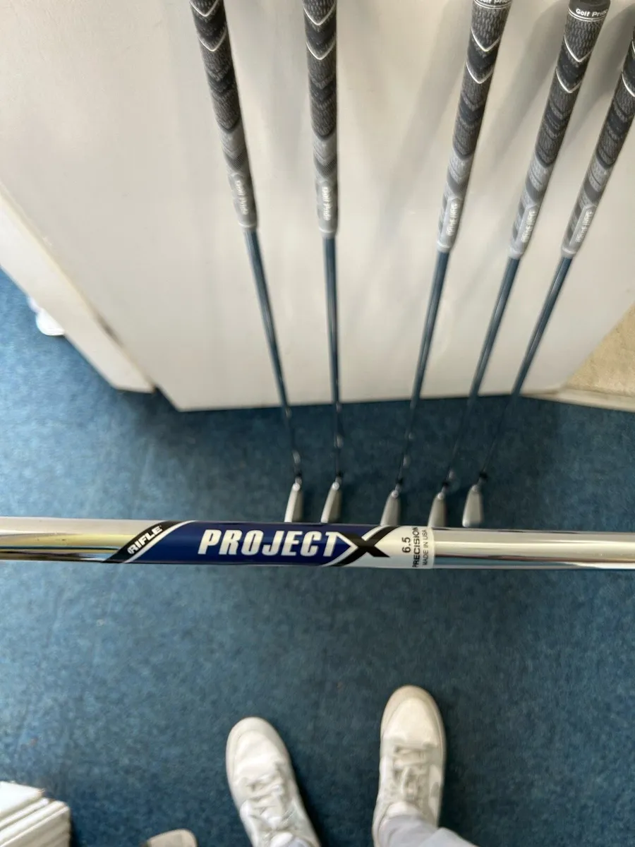 Srixon ZX5 irons - Image 2