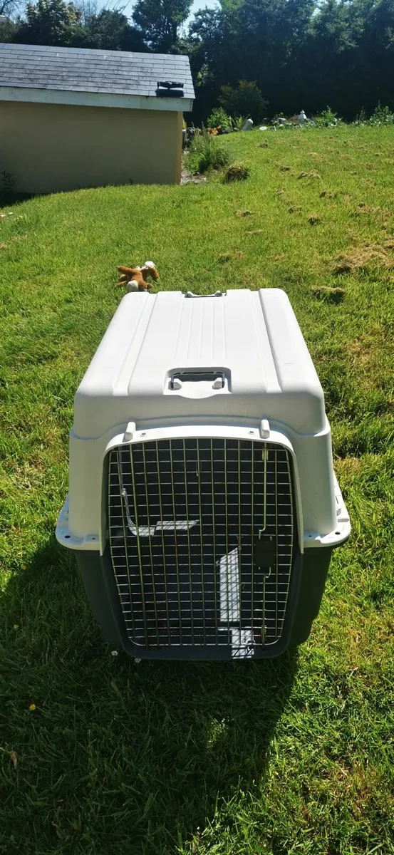 Dog Travel Crate - Image 1